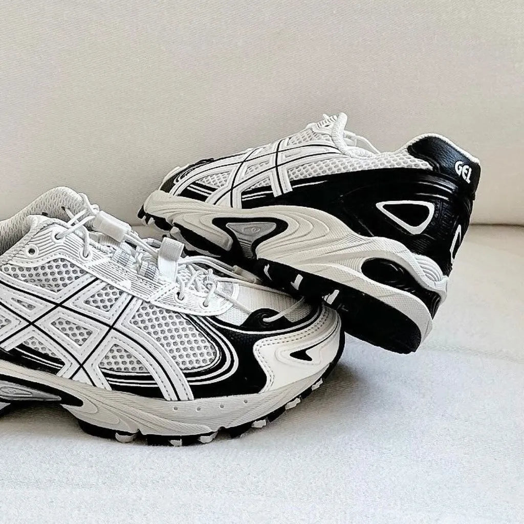 Asics Gel Kahana TR V4 White Black 1203A497-100