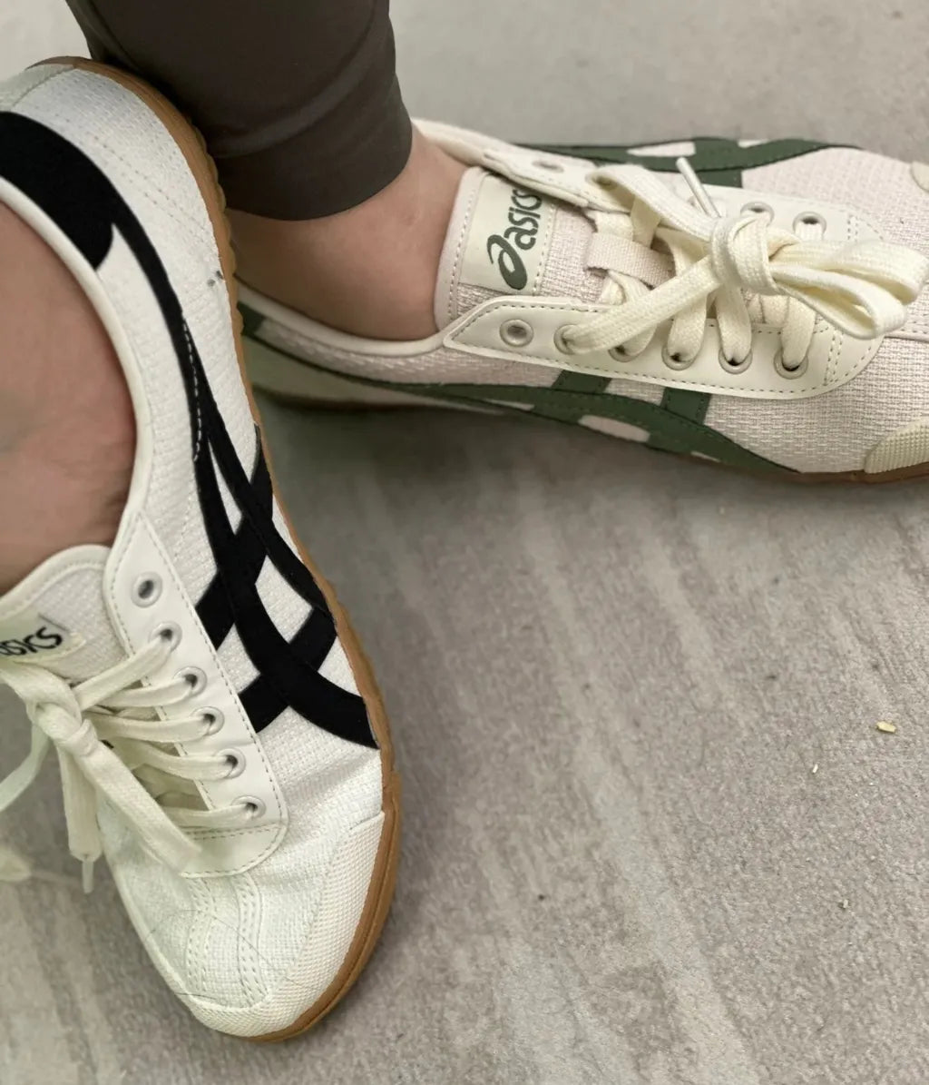 ASICS TSG 110 - White/Black, Beige/Kaki 1203A516-100, 1203A516-250