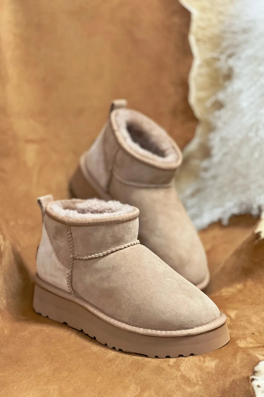 Australian OZWEAR Classic Platform (4cm) Ultra Mini UGG Boots OB658P