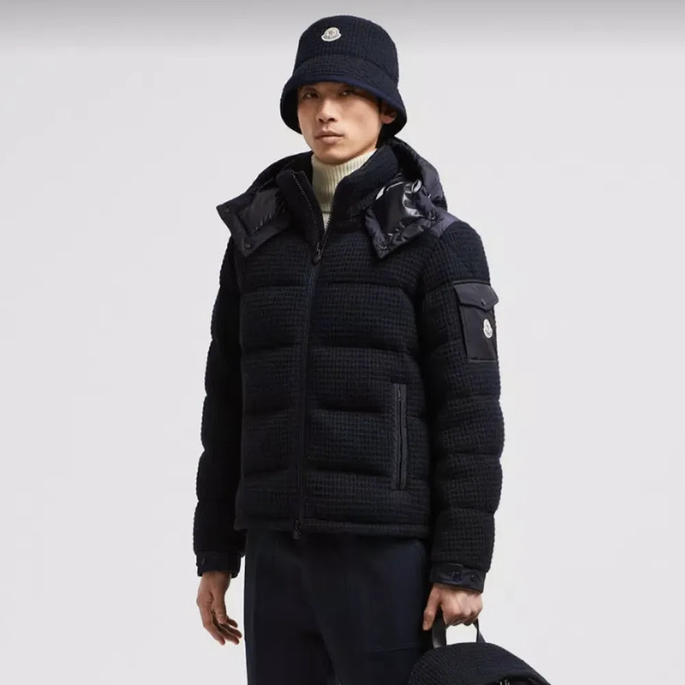 Moncler Lagdei Short Down Jacket