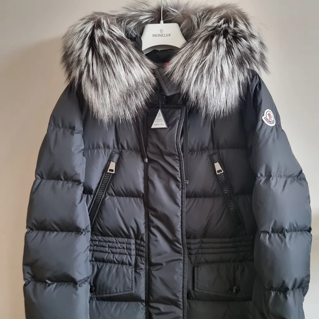 [24/25FW All-Inclusive Price] Moncler Aphroti Long Down Jacket with Lamb Fur (2 Colors)