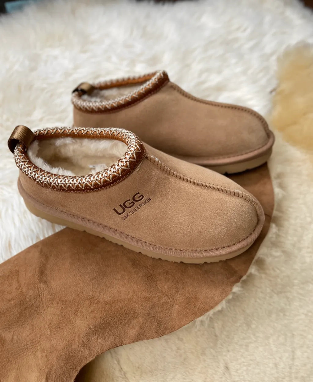 Australian UGG Tasman Unisex Sheepskin Slip-On UGG Slippers