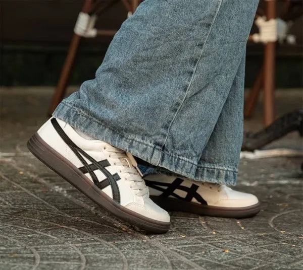 Onitsuka Tiger Advanti - Vintage White / Black 1183B799-101